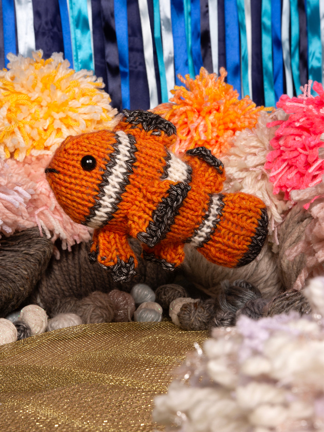 Clownfish Knitting Kit