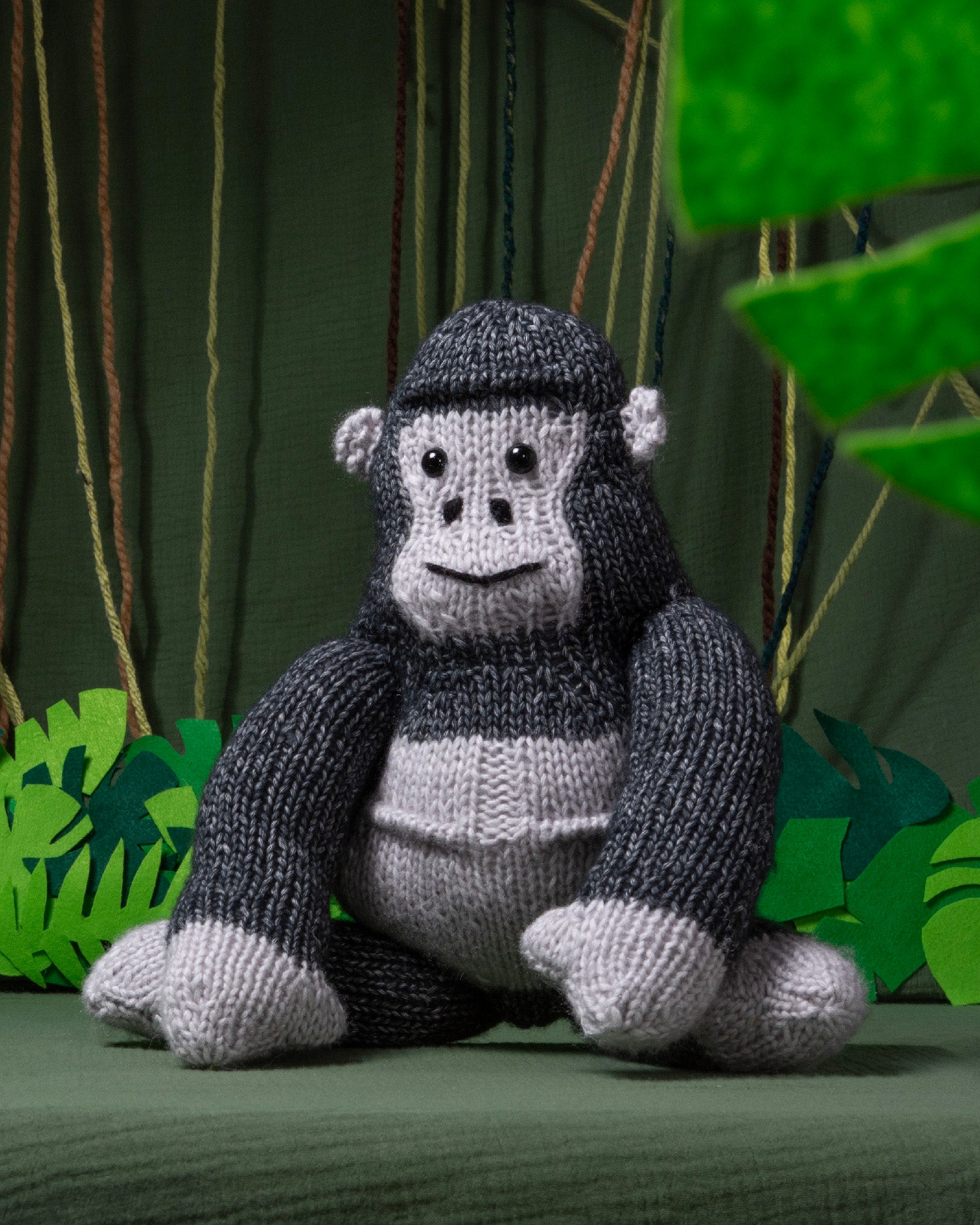 PRE ORDER: Gorilla Knitting Kit