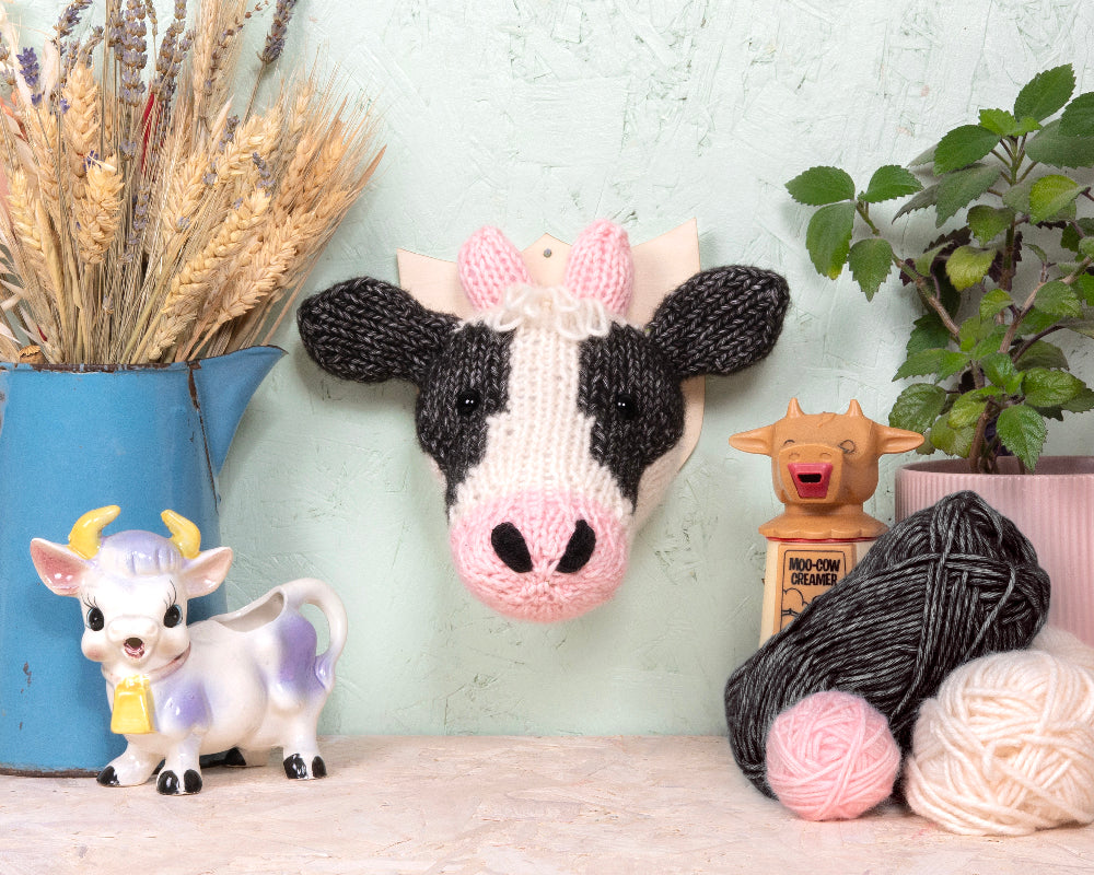 Mini Dairy Cow Head Knitting Kit - Shipping Time: 1 week