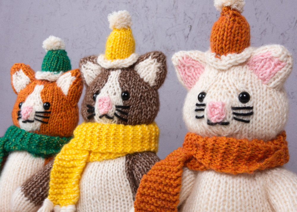 Nutmeg the Brown Cat - Knitting Kit