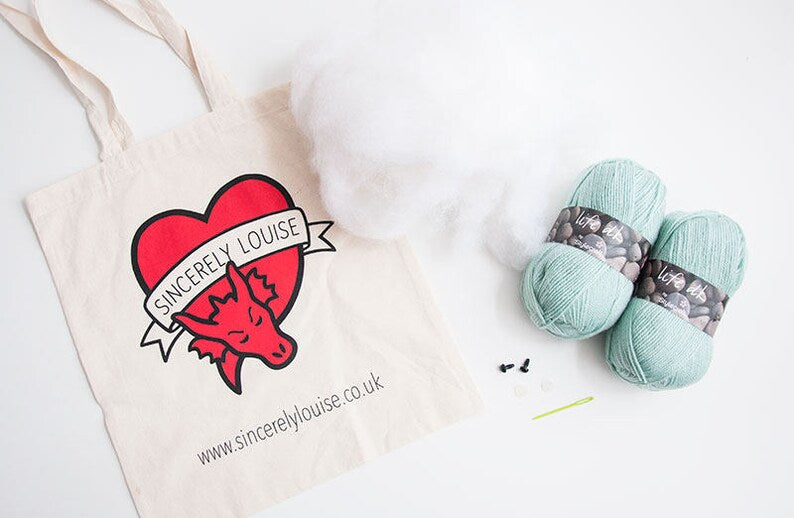 Desk Loch Ness Knitting Kit