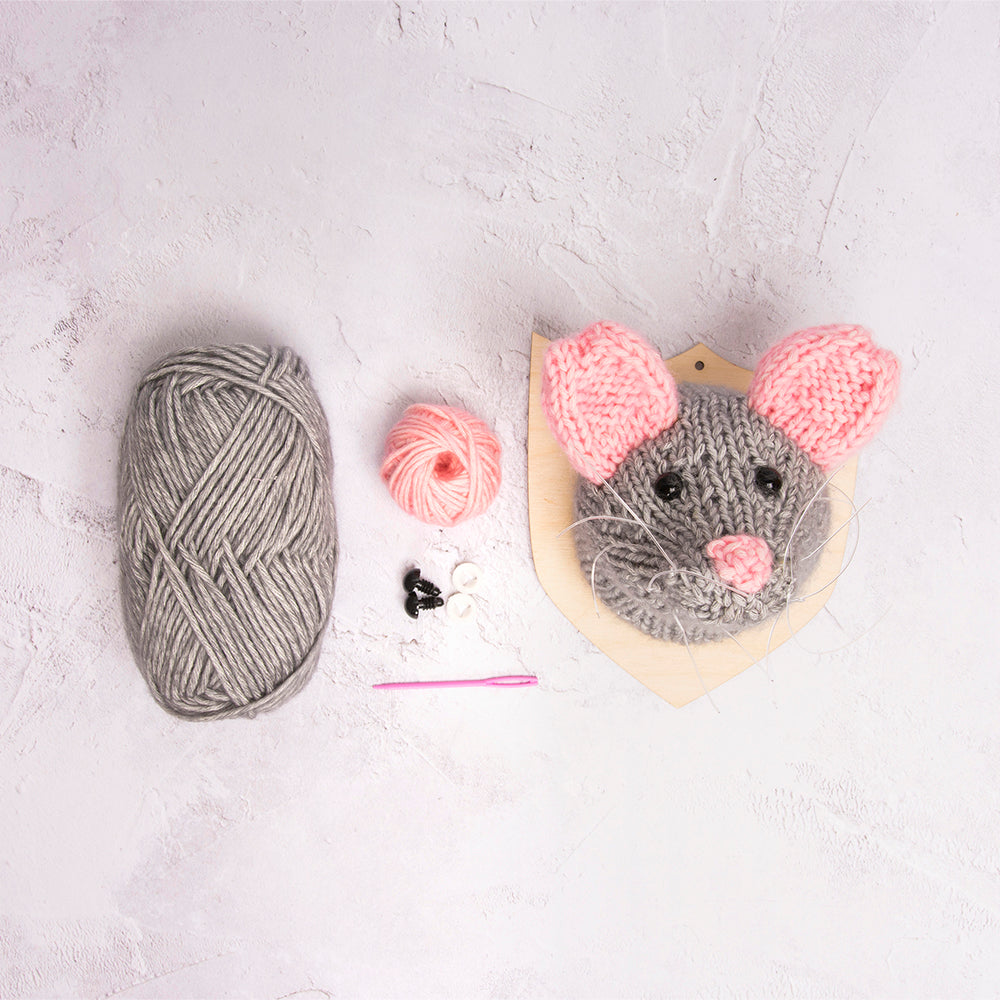 Mini Mouse Head Knitting Kit
