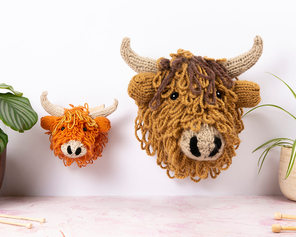 Giant Highland Cow Head Knitting Kit