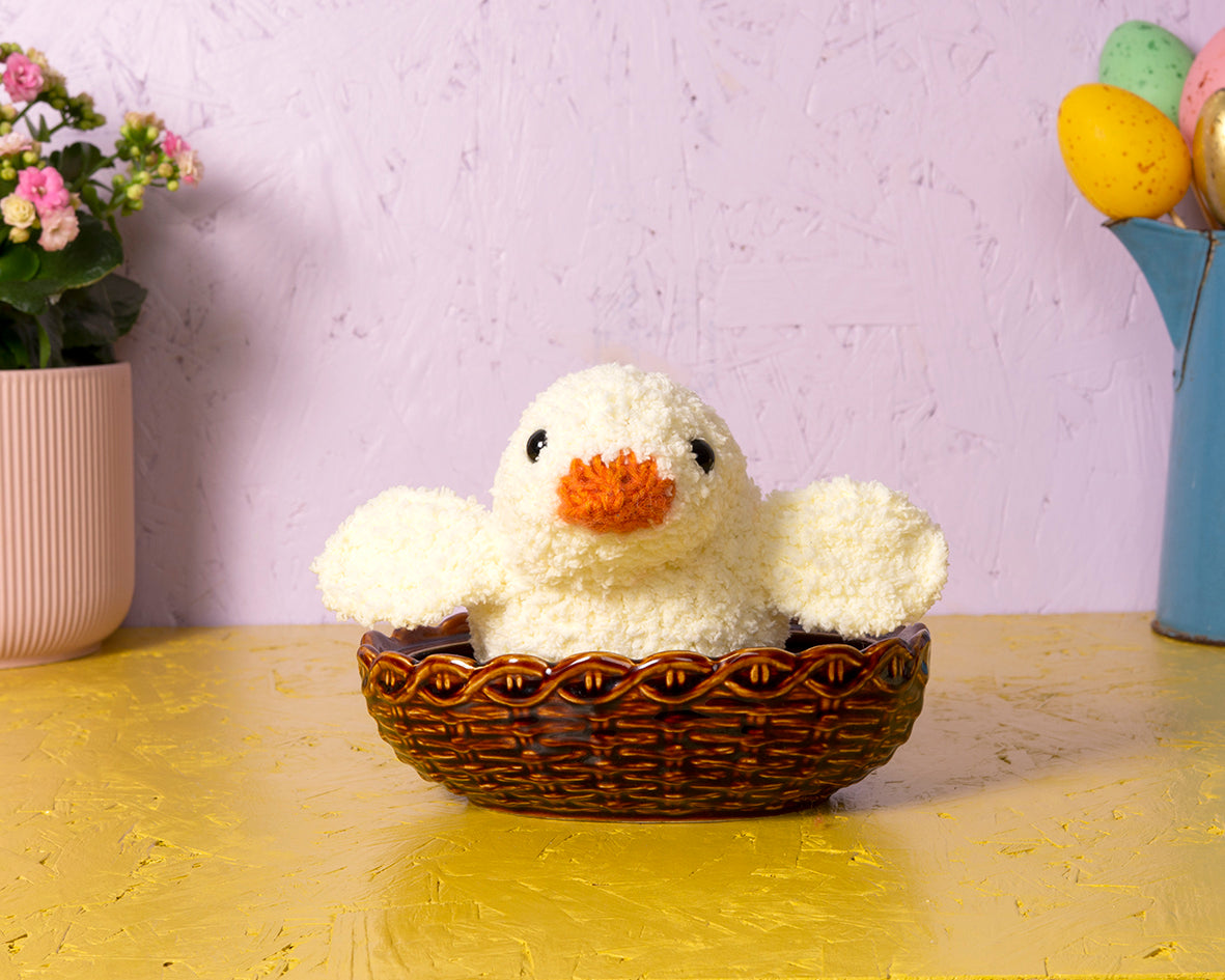 Fluffy Chick Knitting Kit