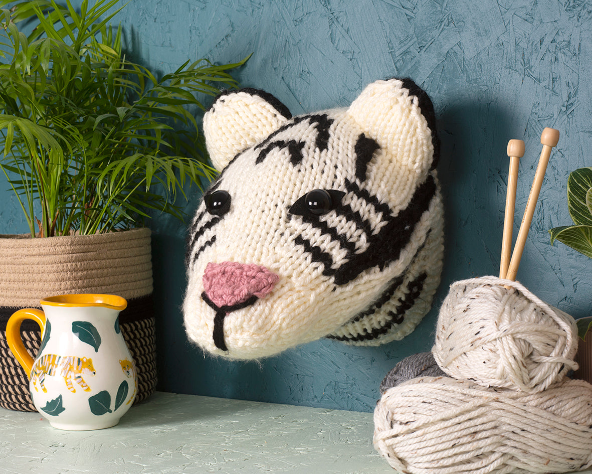Giant Tiger Head Knitting Kit