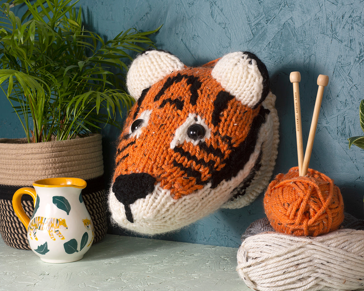 Giant Tiger Head Knitting Kit