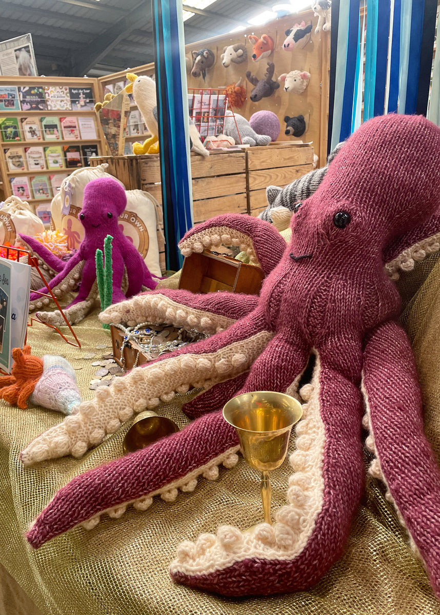 Octopus Knitting Kit – Tom Daley Game of Wool – Octopus Knitting