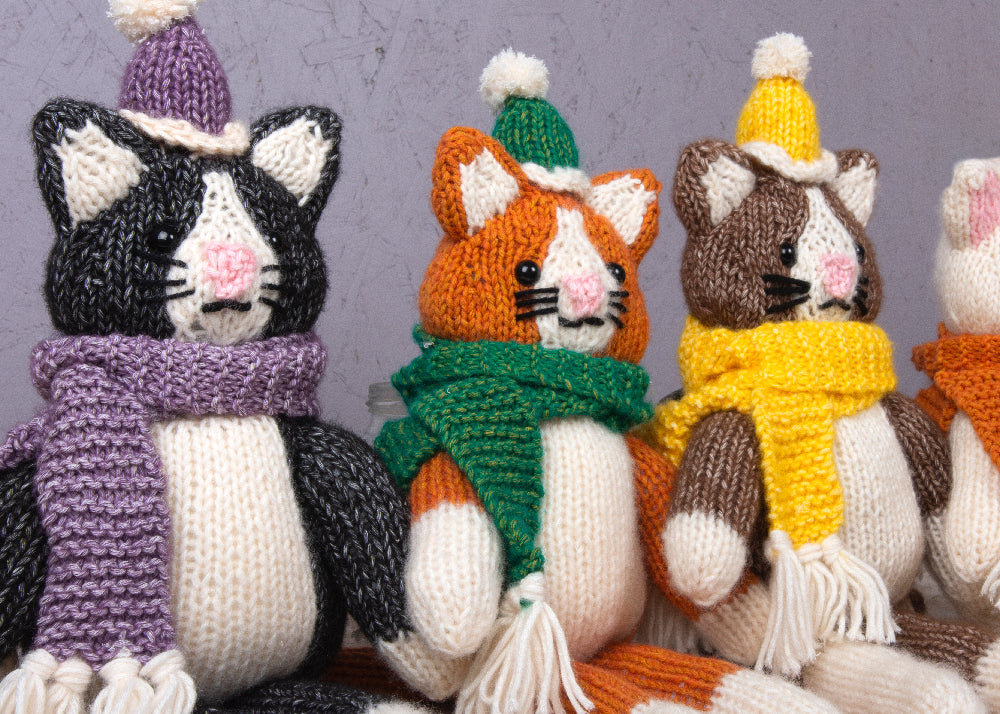 Nutmeg the Brown Cat - Knitting Kit