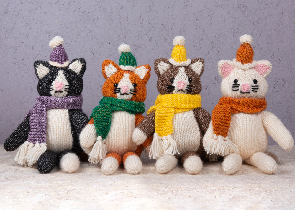 Nutmeg the Brown Cat - Knitting Kit