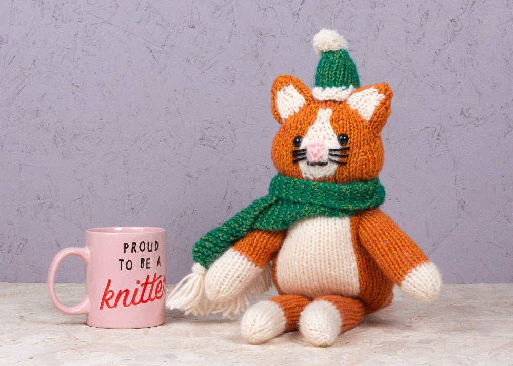 Clementine the Ginger Cat - Knitting Kit
