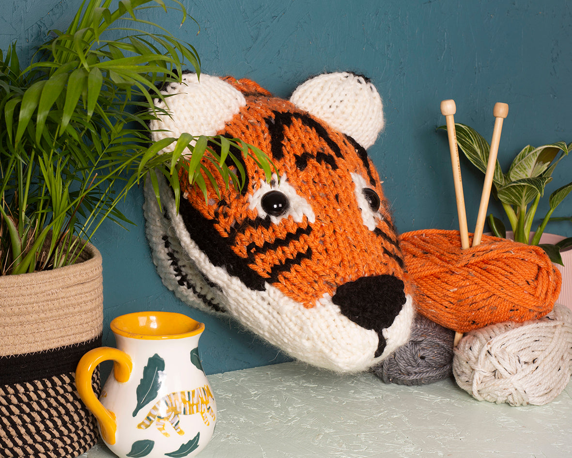 Giant Tiger Head Knitting Kit