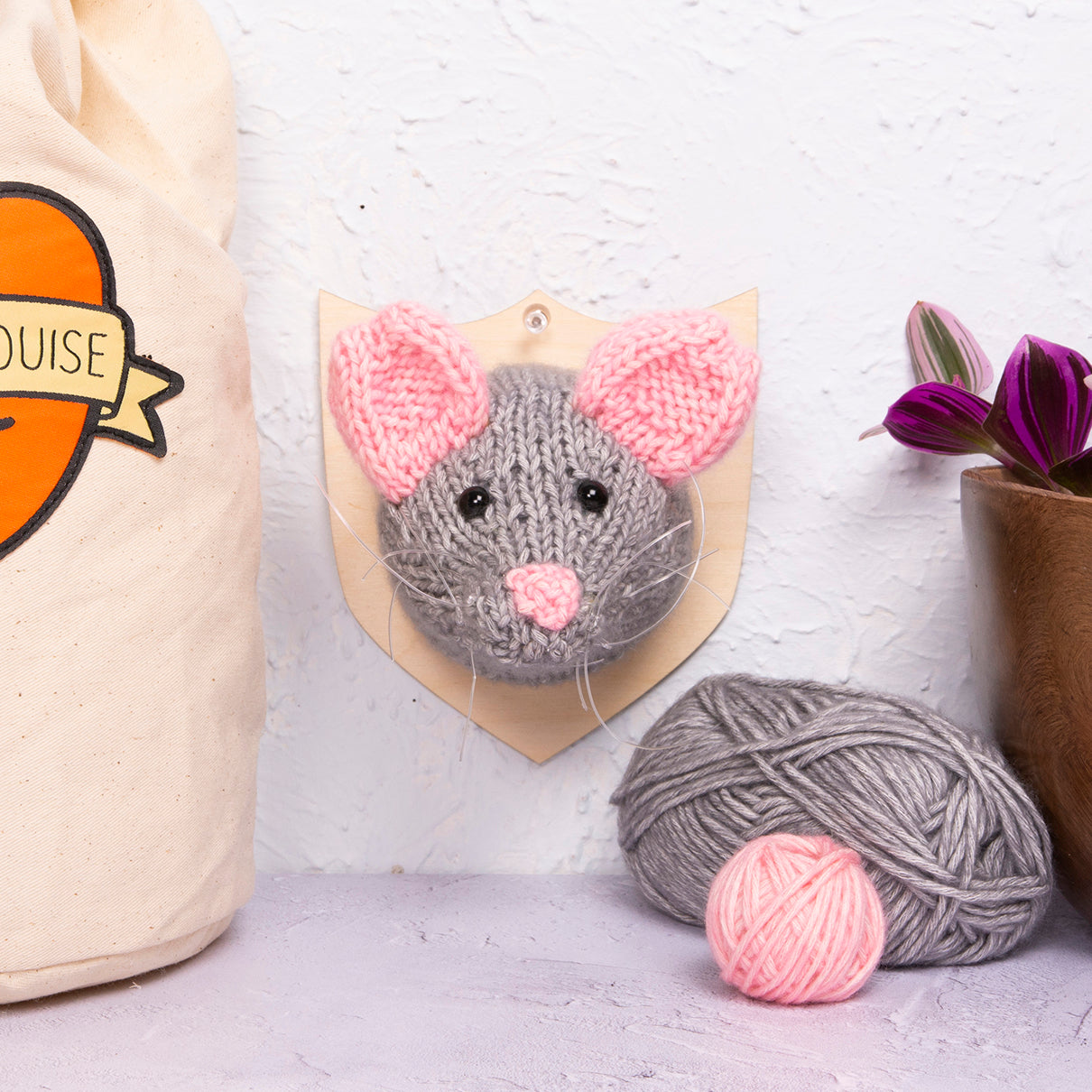 Mini Mouse Head Knitting Kit