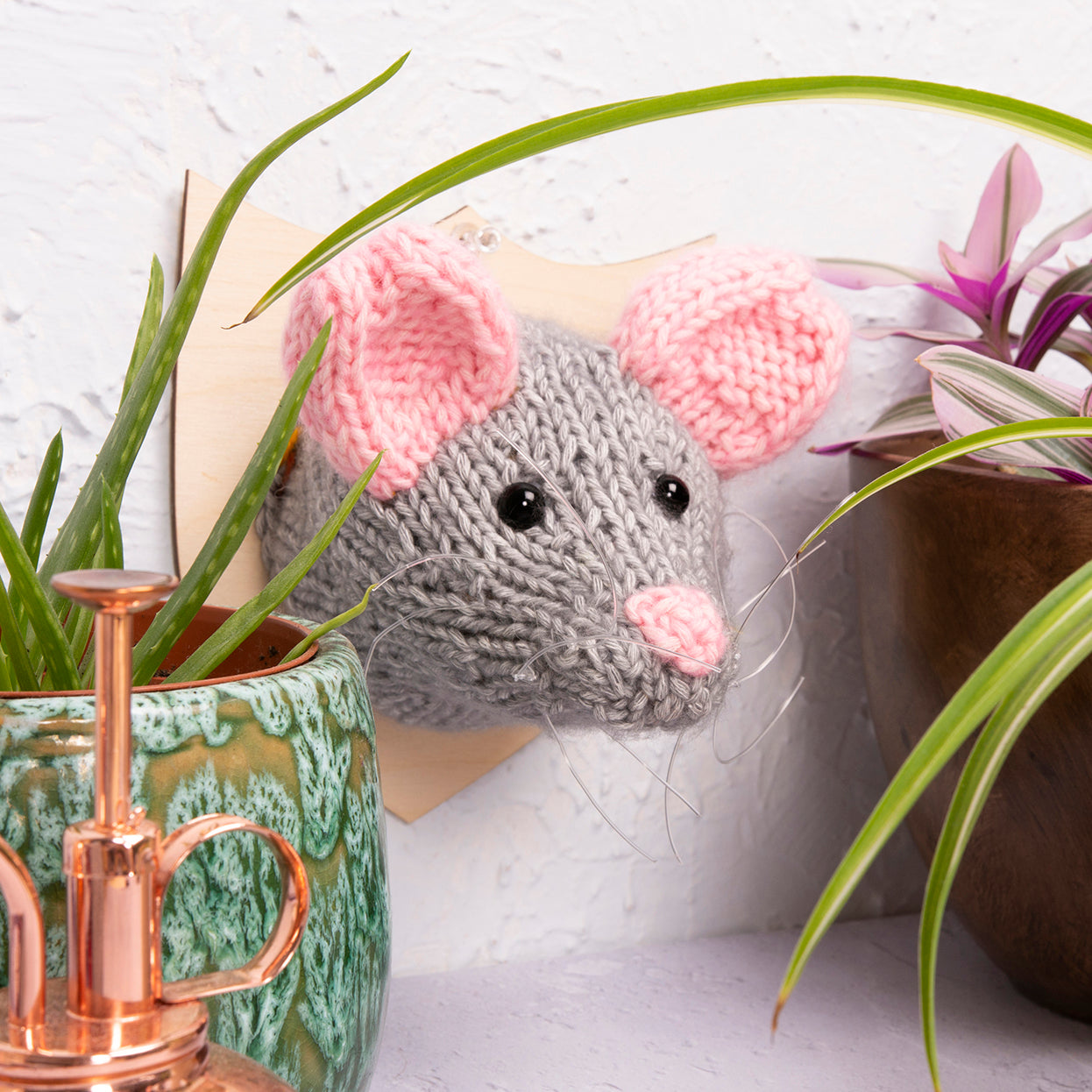 Mini Mouse Head Knitting Kit
