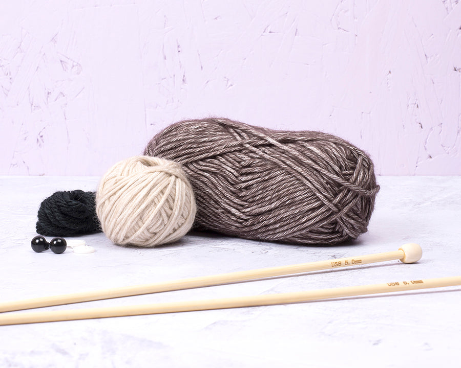 Mini Bison Head Knitting Kit