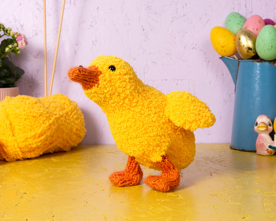 Fluffy Duckling Knitting Kit