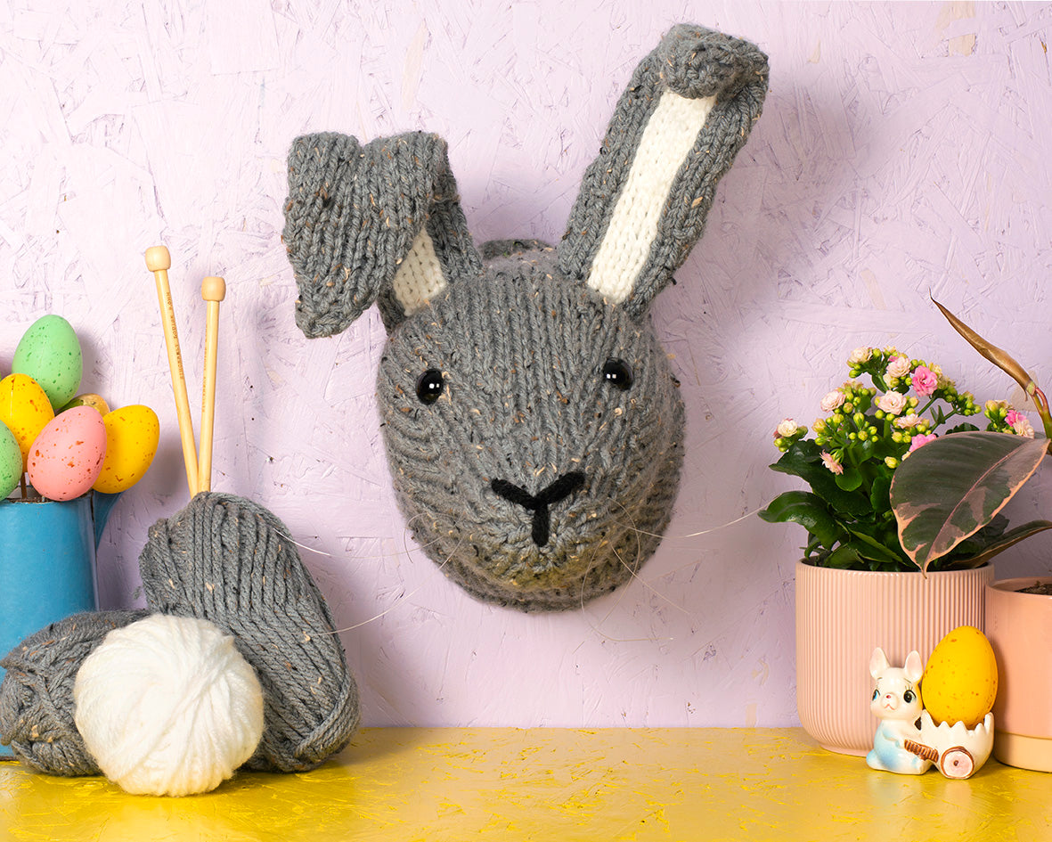 Giant Hare Head Knitting Kit