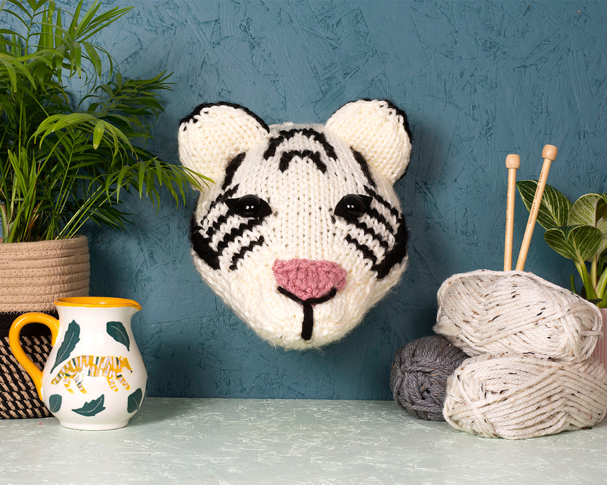 Giant Tiger Head Knitting Kit