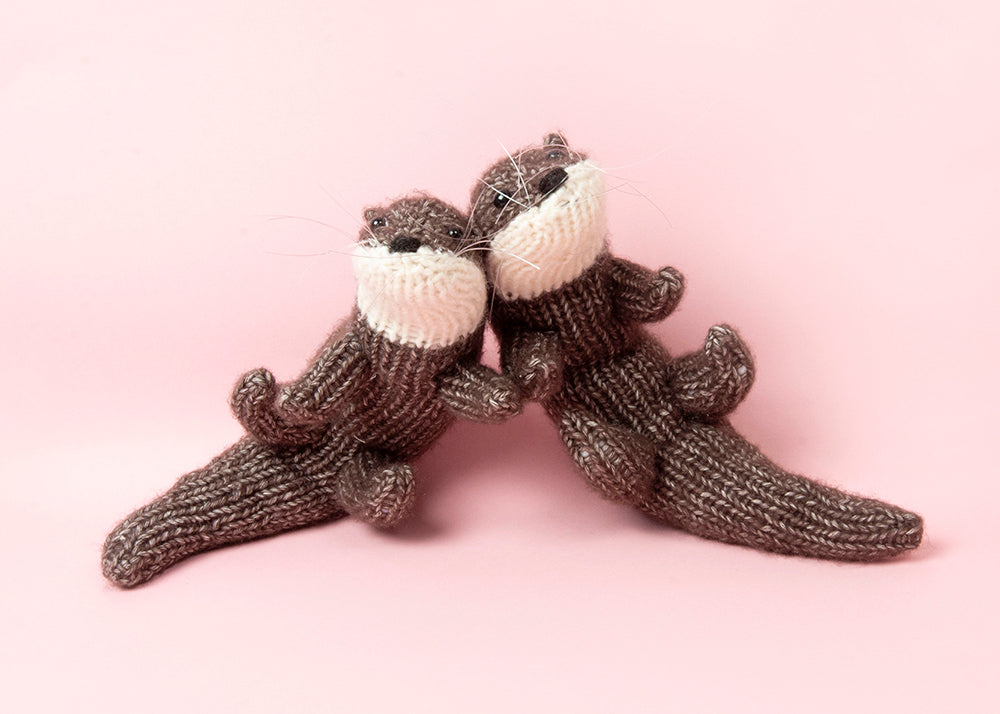 Pair of Otters Knitting Kit